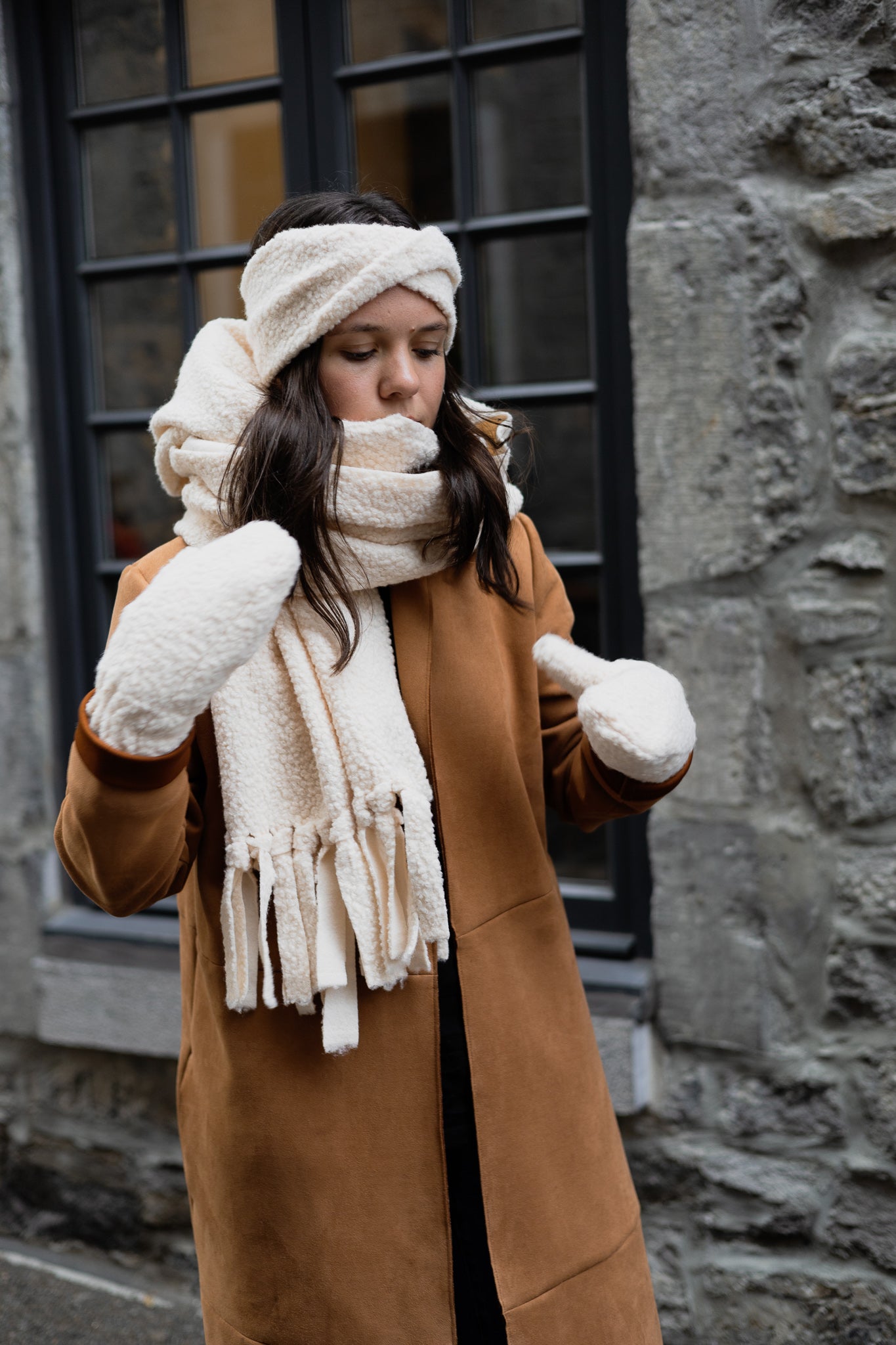 Foulard en molletonné bouclé à franges