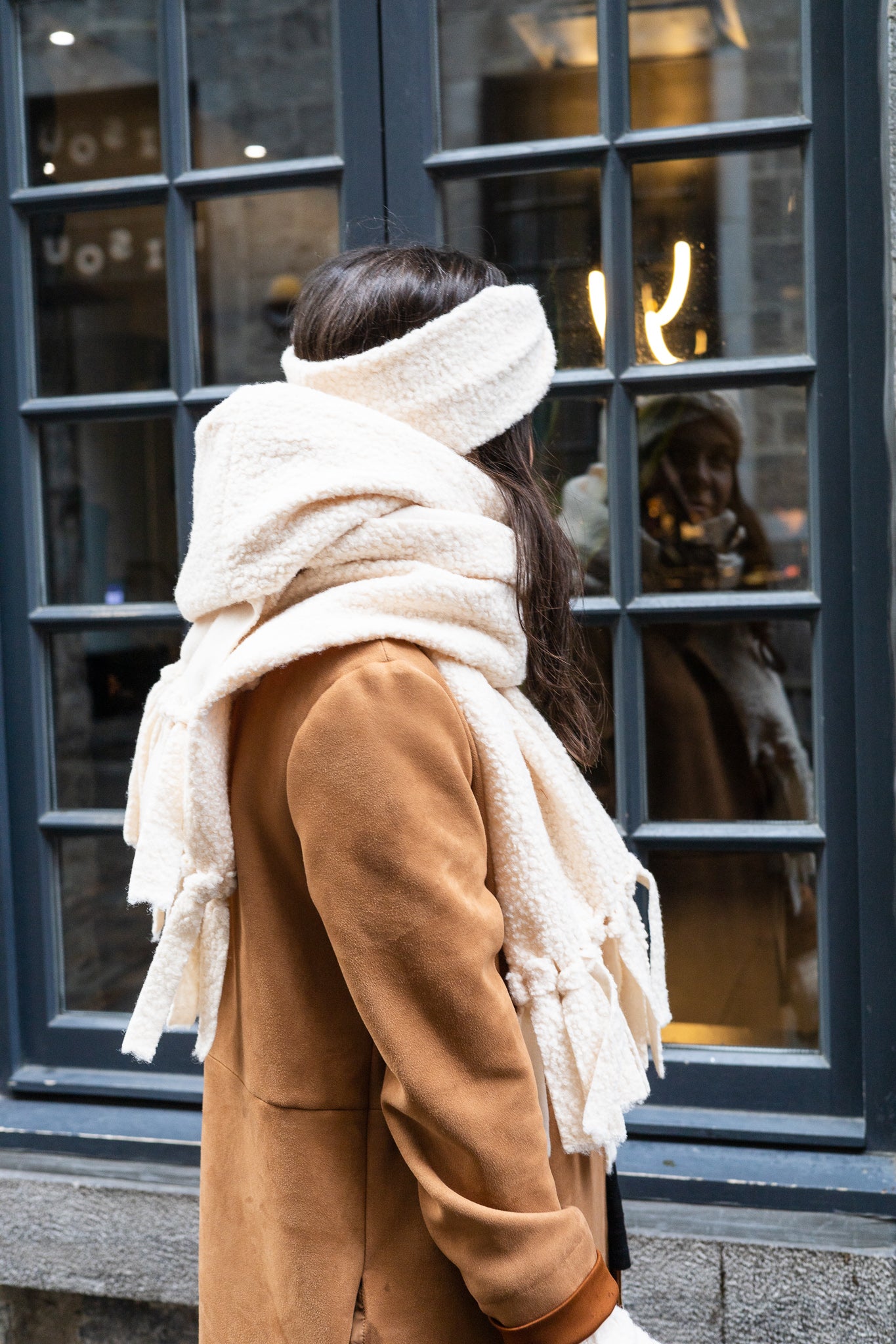 Fringed Sherpa Curled Scarf