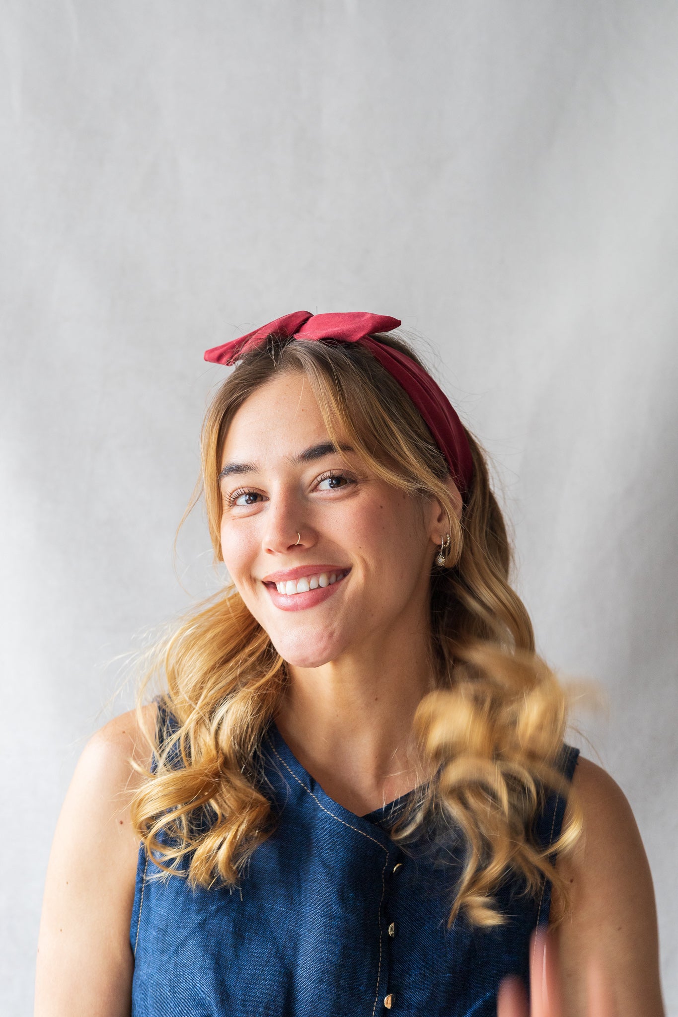 Bandeau à torsader avec tige de métal intégrée