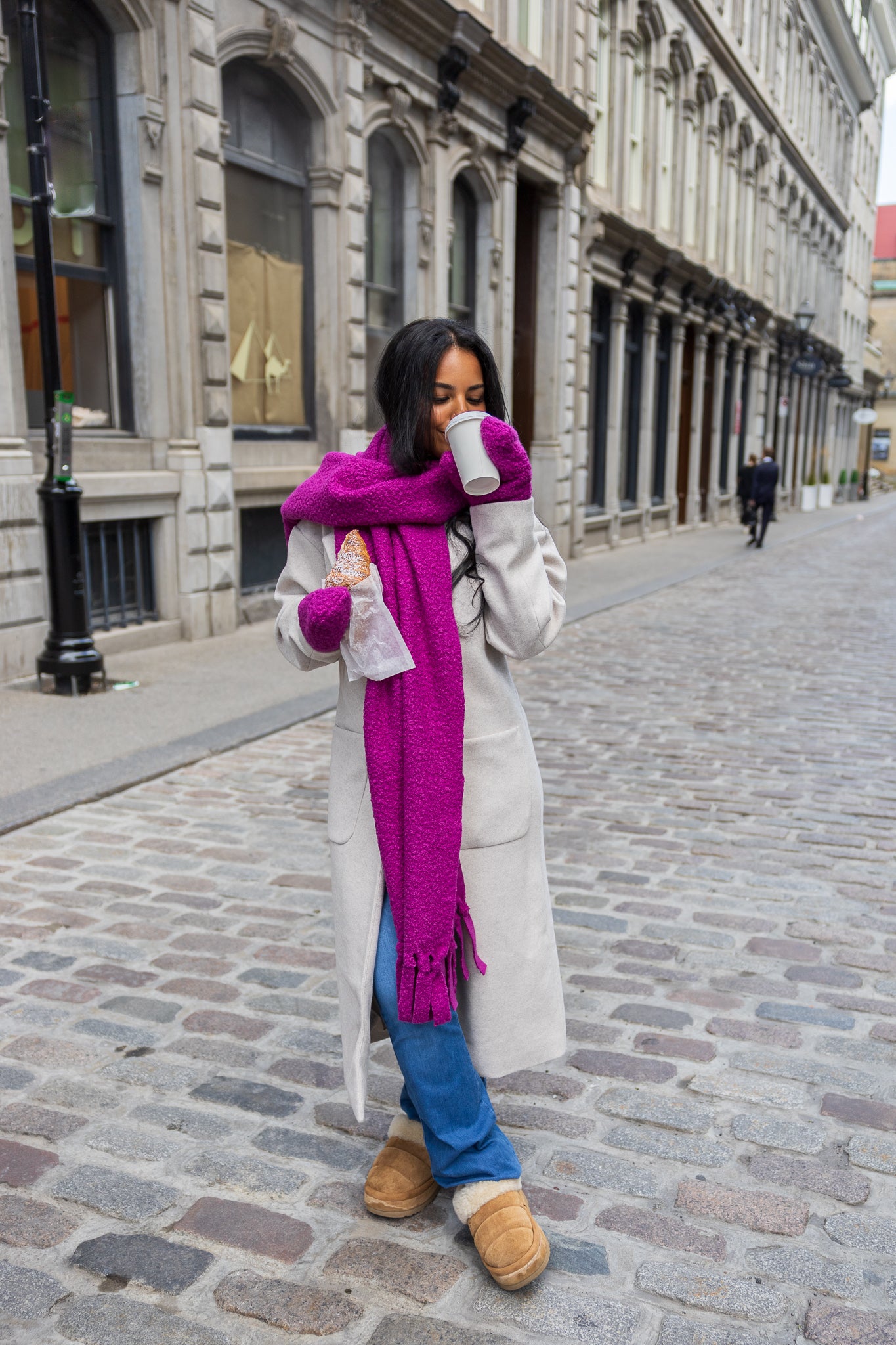 Fringed Sherpa Curled Scarf