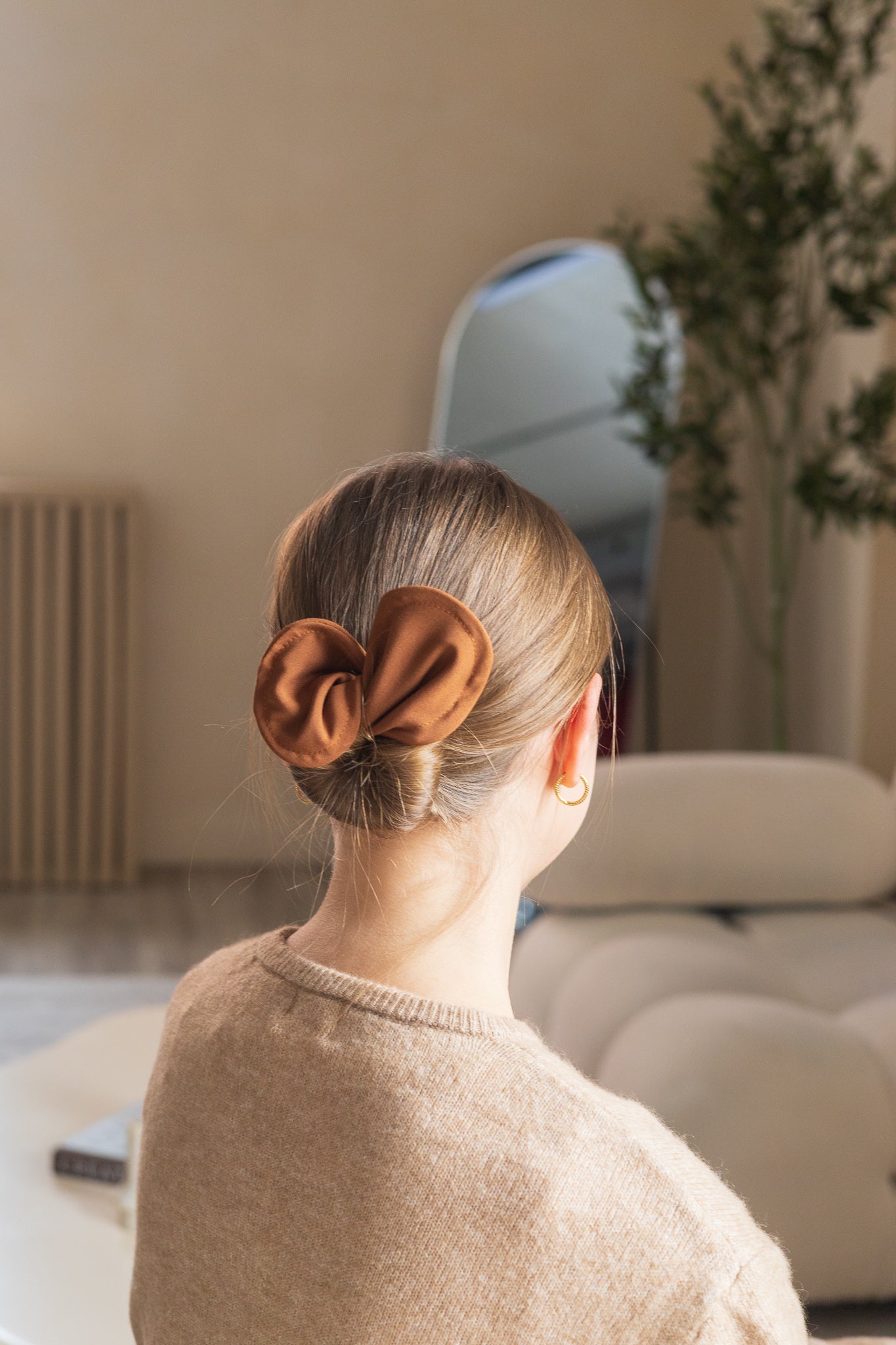 Échantillon - Accessoire à chignon noir dobby