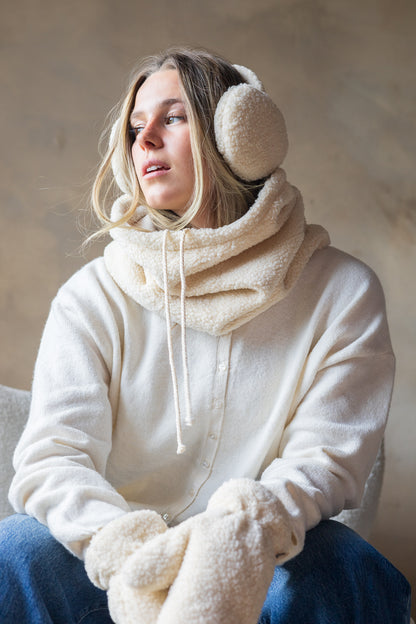 Col capuche molletonné réversible