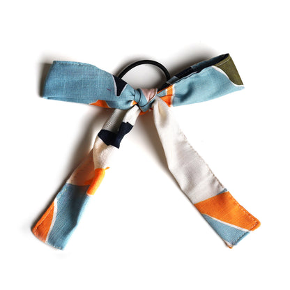 Boucle sur élastique avec bordure