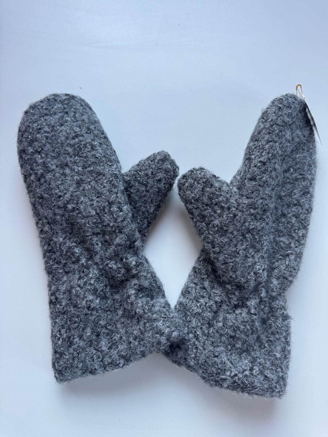 Échantillon - Mitaines en molletonnées bouclées