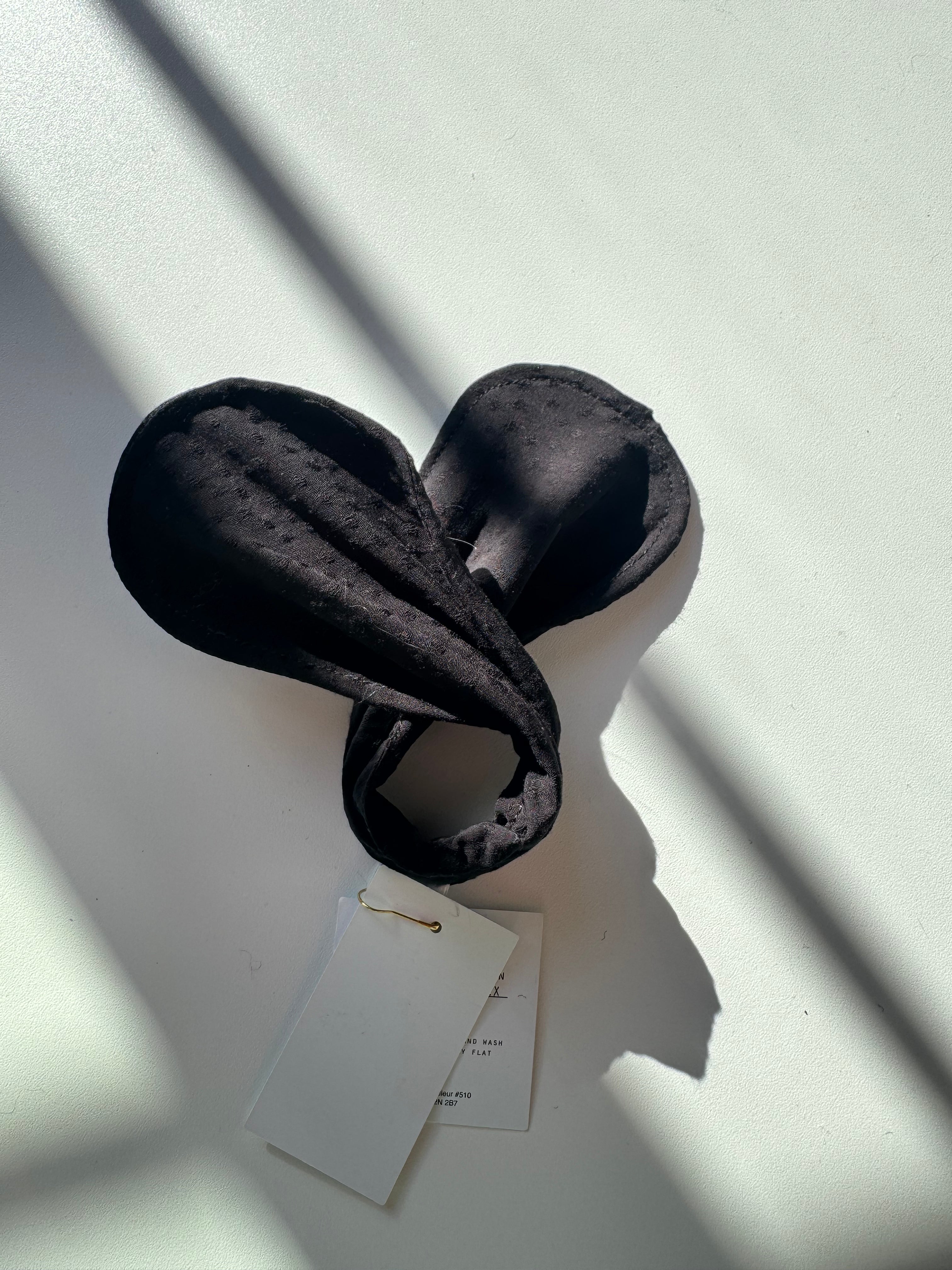 Échantillon - Accessoire à chignon noir dobby