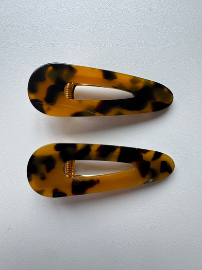 Sample - Tortoiseshell barrettes