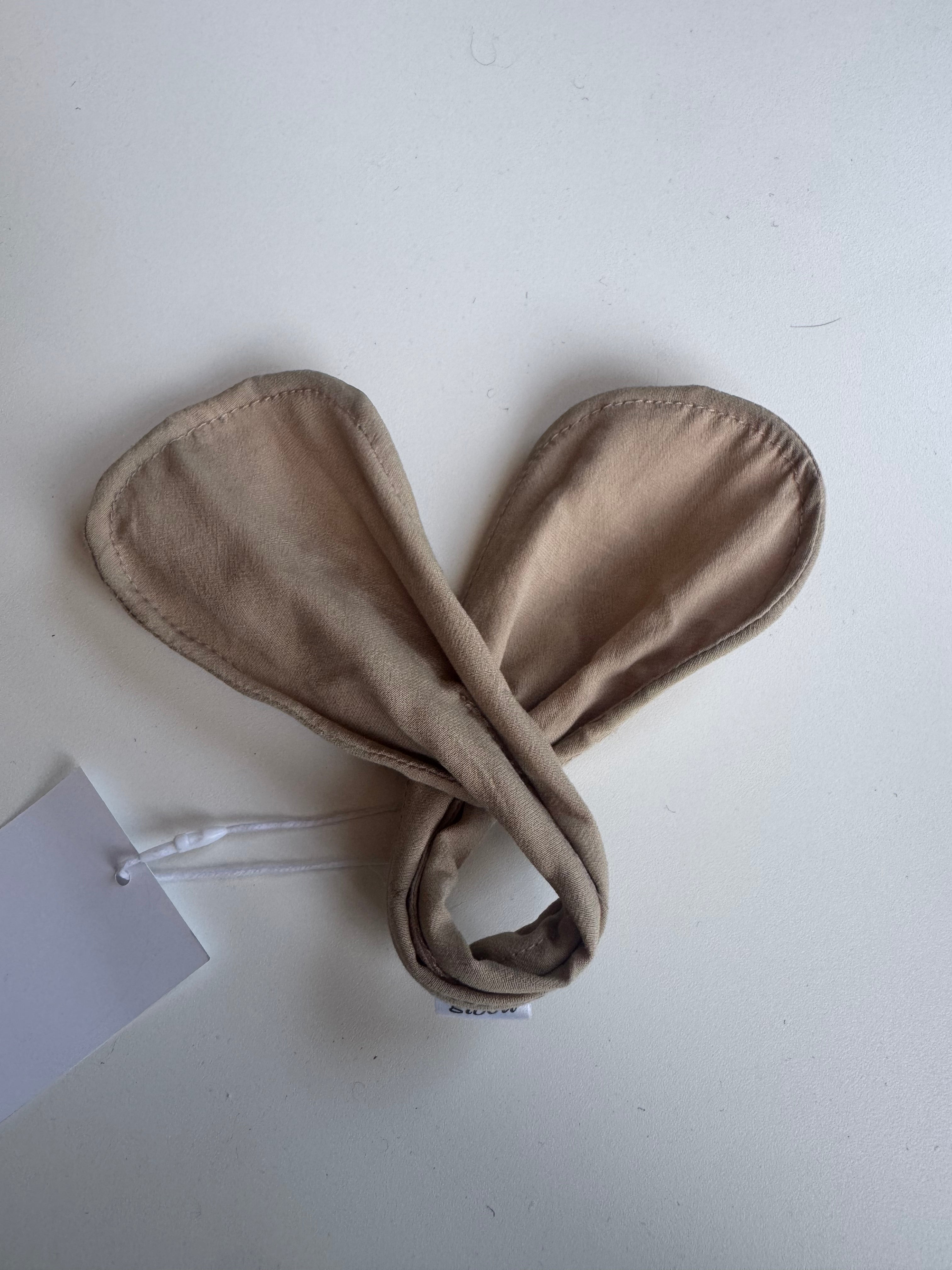 Imperfect - Beige hair bun accessory