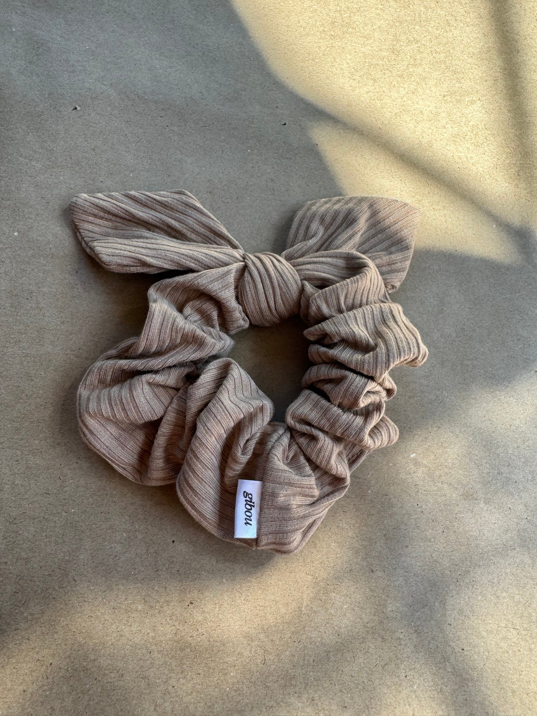 Imparfait - Chouchou bouclé en bambou taupe