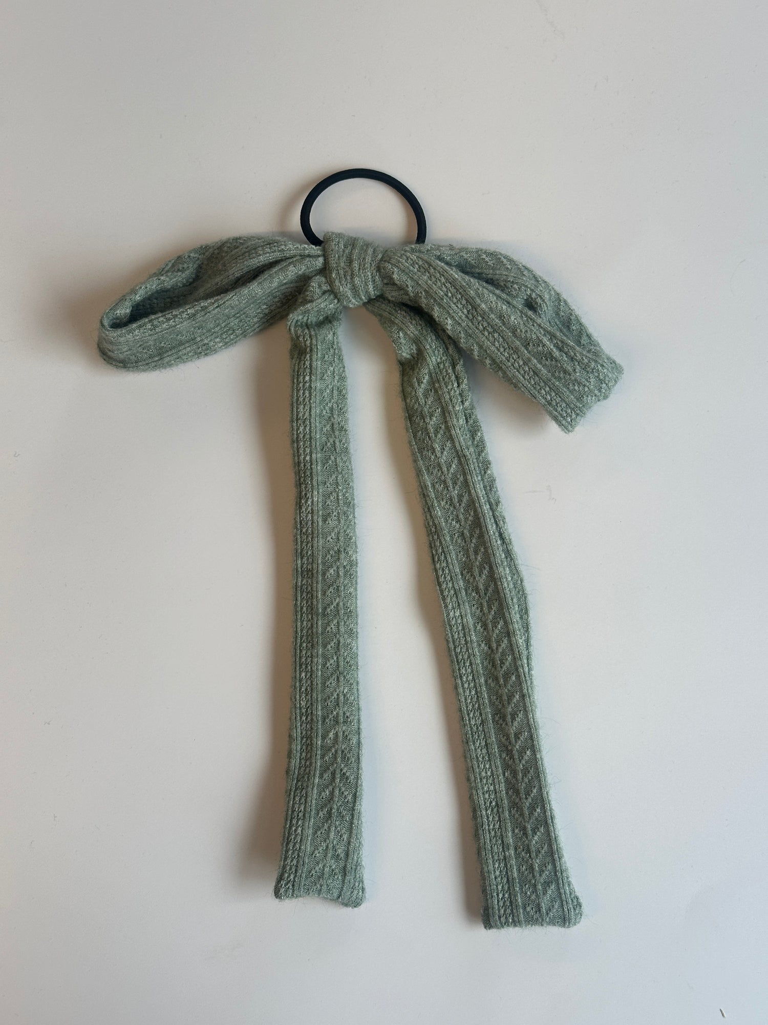 Boucle sur élastique avec tissus revalorisés