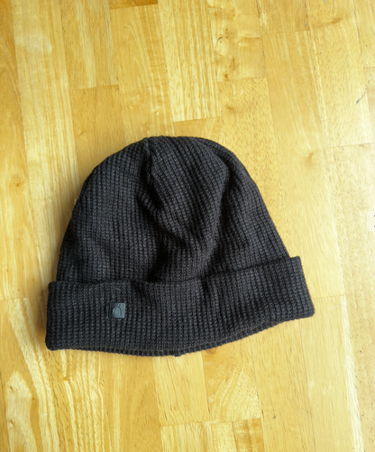 Échantillon - Tuque de tous les jours noire GRANDE