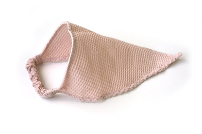 Bandana fraise gaufré - Petit ou pour enfant - gibou.ca