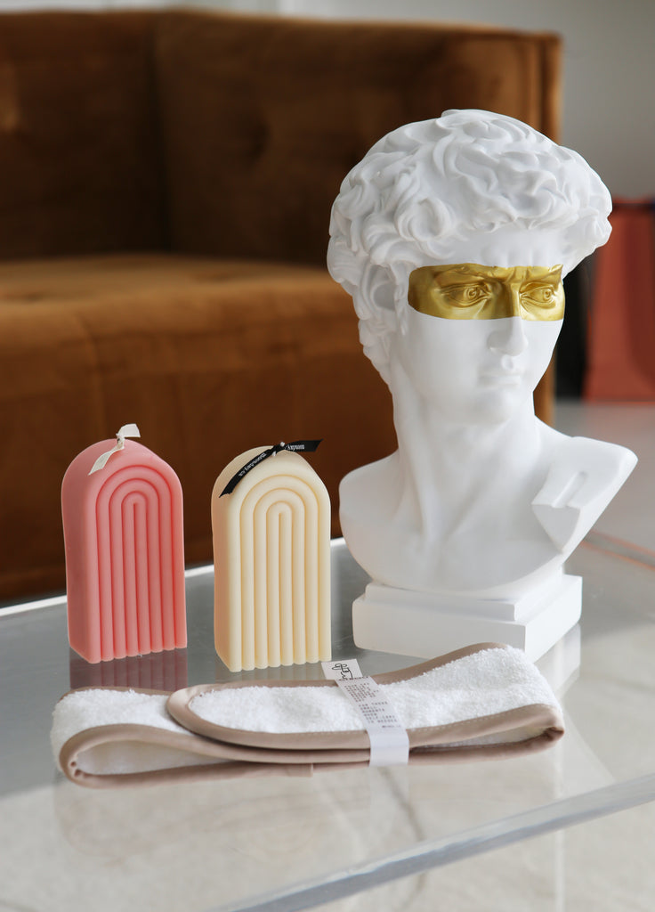 La bougie arc-en-ciel infinie / The infinite rainbow candle