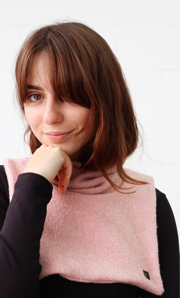 Le col-roulé / The Turtleneck